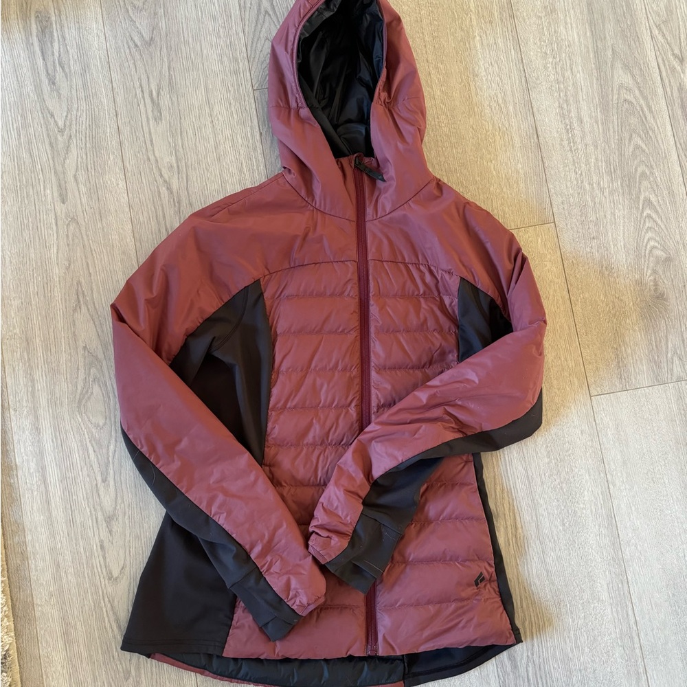 EUC black diamond light puffy